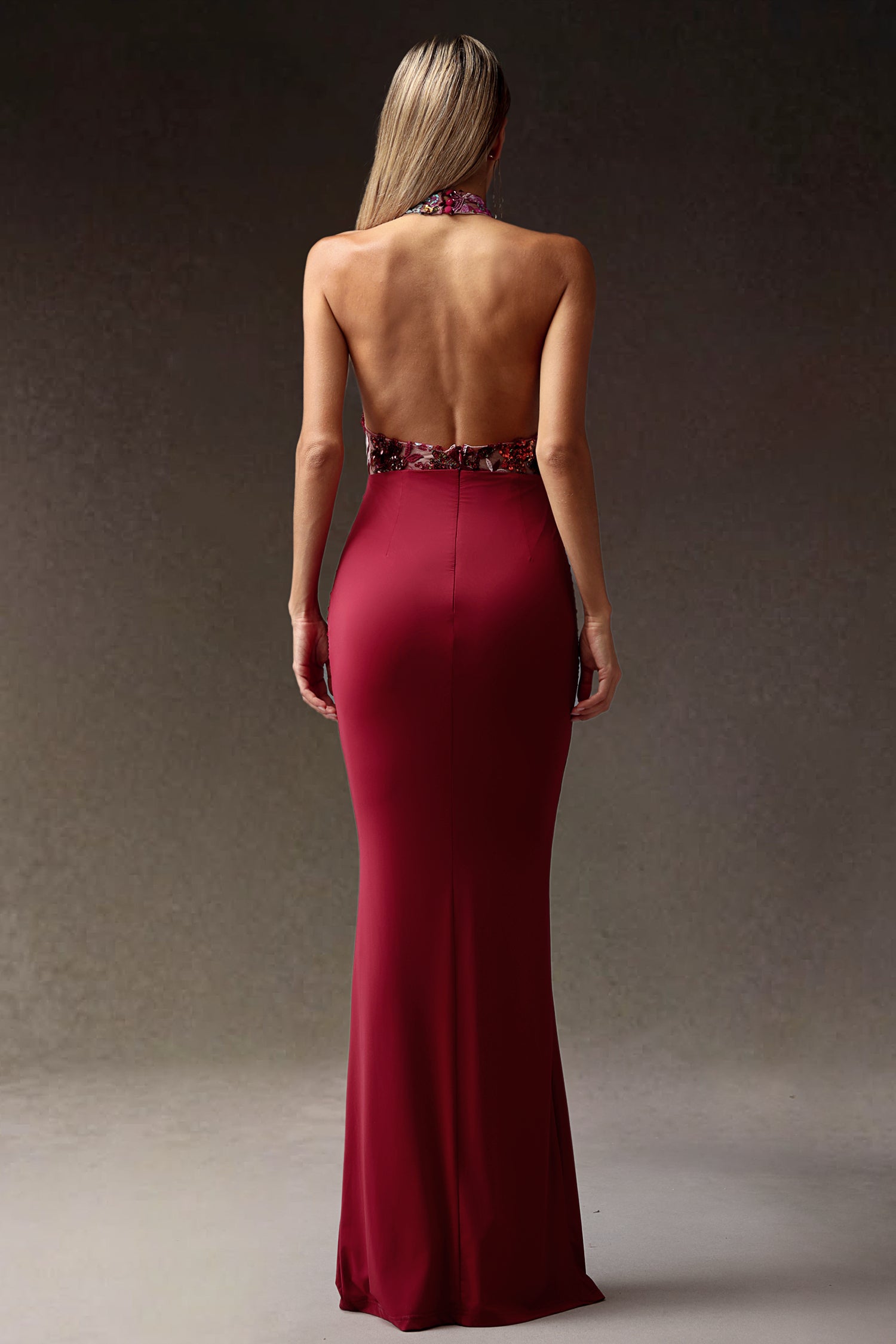 Elisabeth – Schmales Maxikleid mit Blumen-Pailletten
