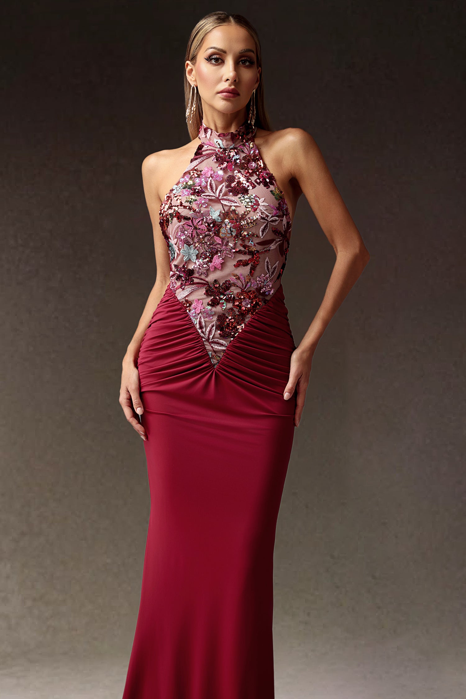 Elisabeth – Schmales Maxikleid mit Blumen-Pailletten