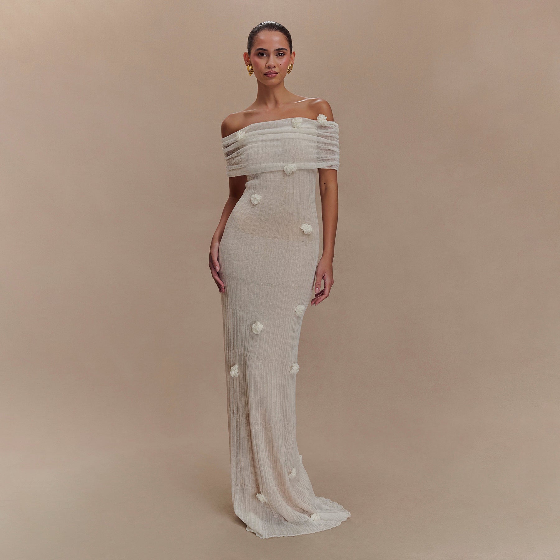 Weiches, schulterfreies Maxikleid mit Blumenmuster