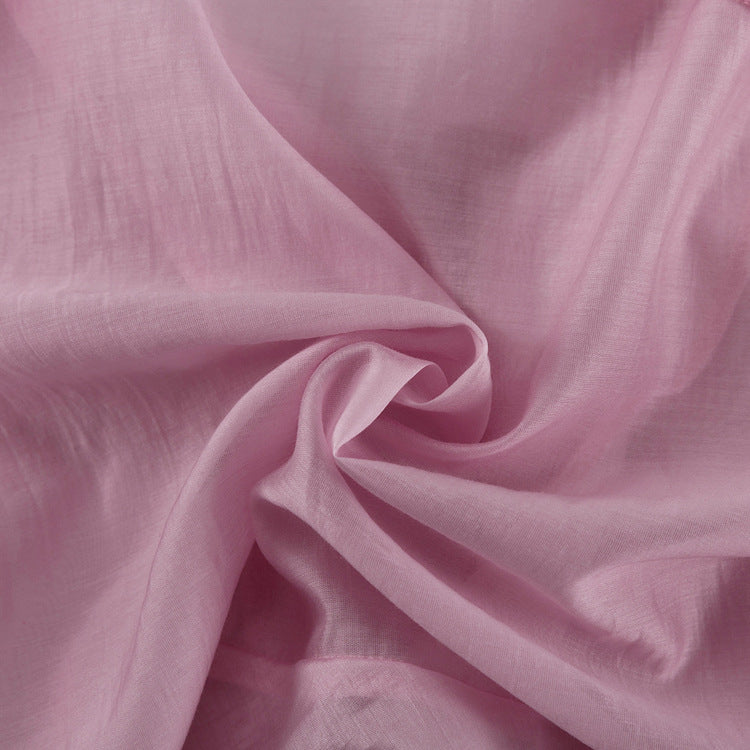Chemisier à volants rose doux et romantique
