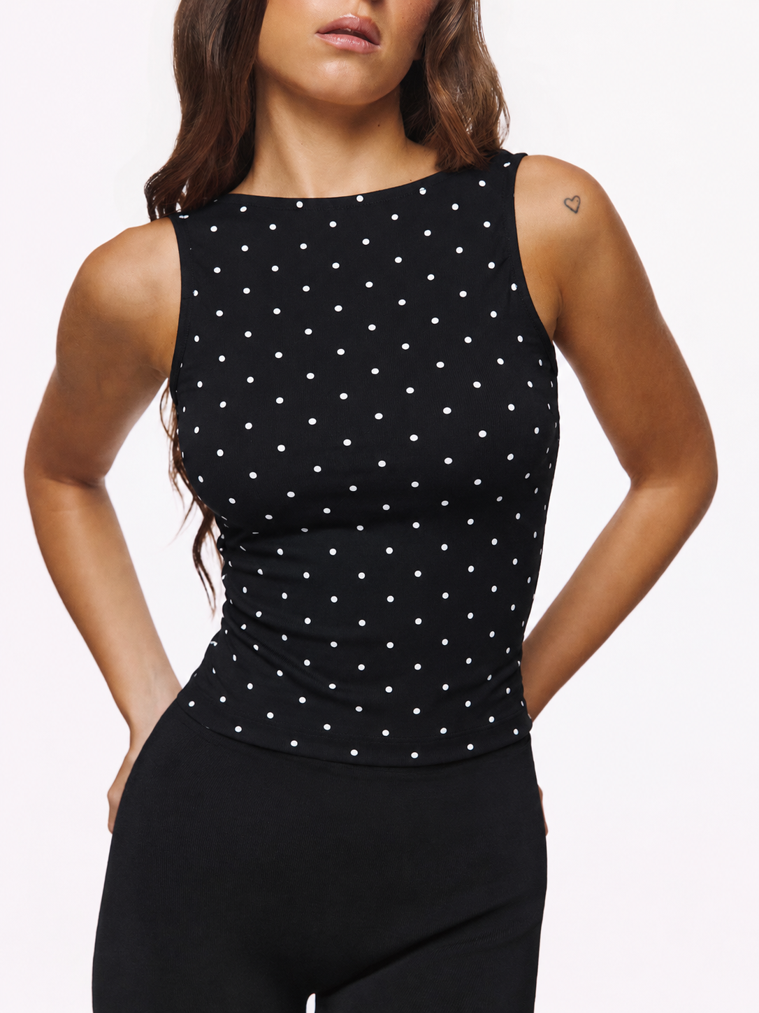 Noir Dot Sleeveless Knit Top