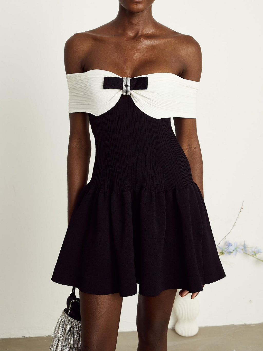 Angèle Black Off-Shoulder Knitted Mini Dress
