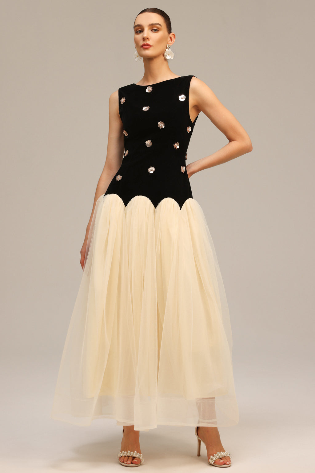 Roto Sleeveless Sequin Flowers Maxi Dress