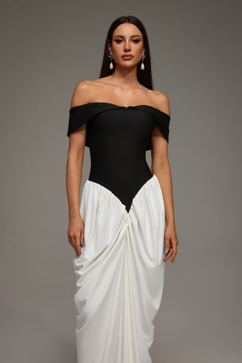 Leha Sleeveless Off The Shoulder Wrinkles Bandage Maxi Dress