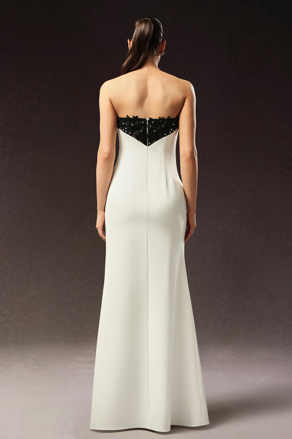 Olivia Sleeveless Diamond Flower Slit Maxi Dress