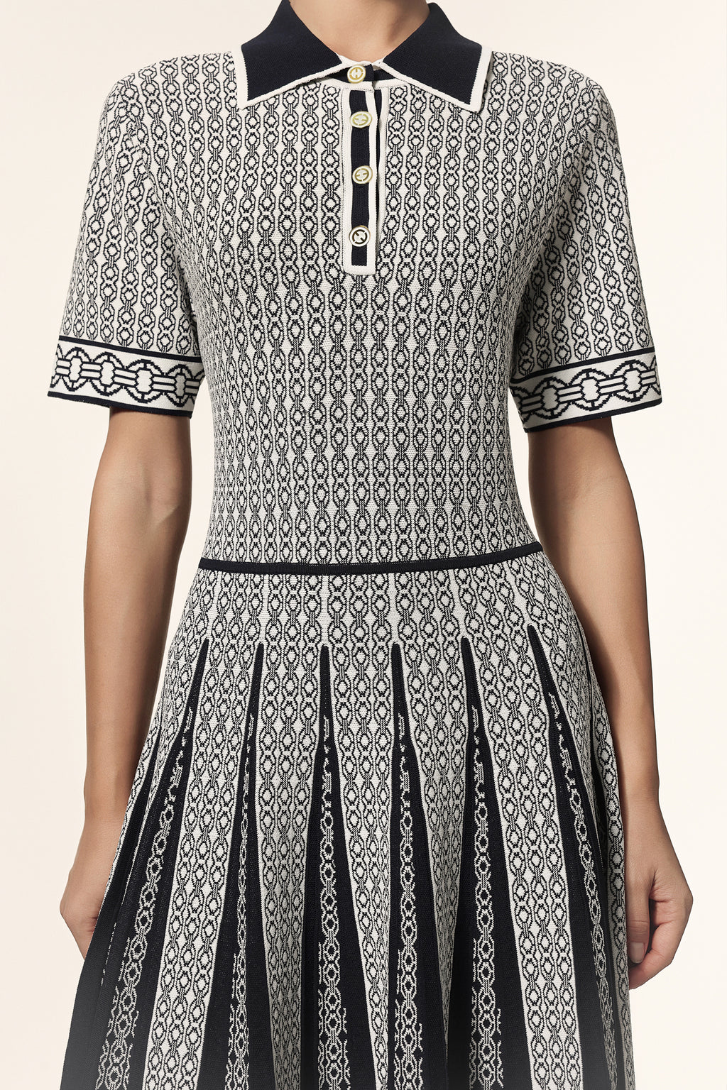 Reye Lapel Short Sleeves Jacquard Folds Mini Dress