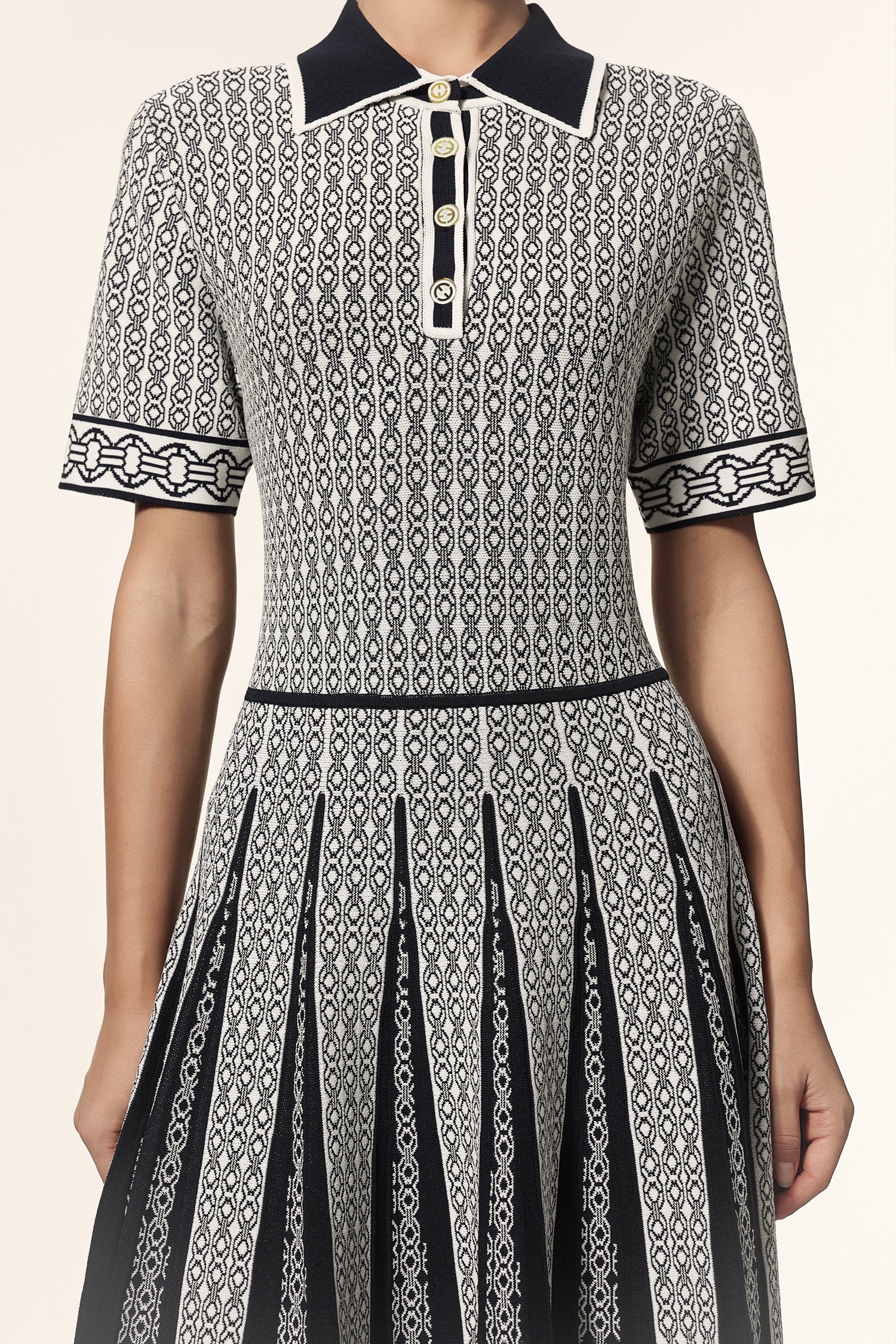 Reye Lapel Short Sleeves Jacquard Folds Mini Dress