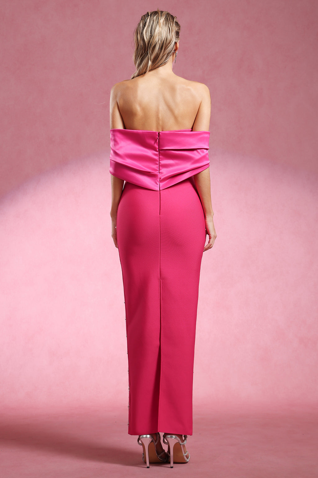 Haliya Off The Shoulder V Neck Diamond Bandage Maxi Dress