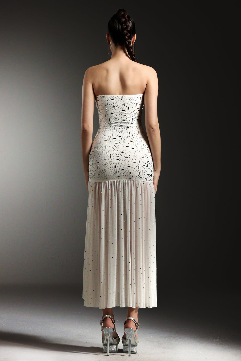 Sabryn Sleeveless Diamond Slit Maxi Dress
