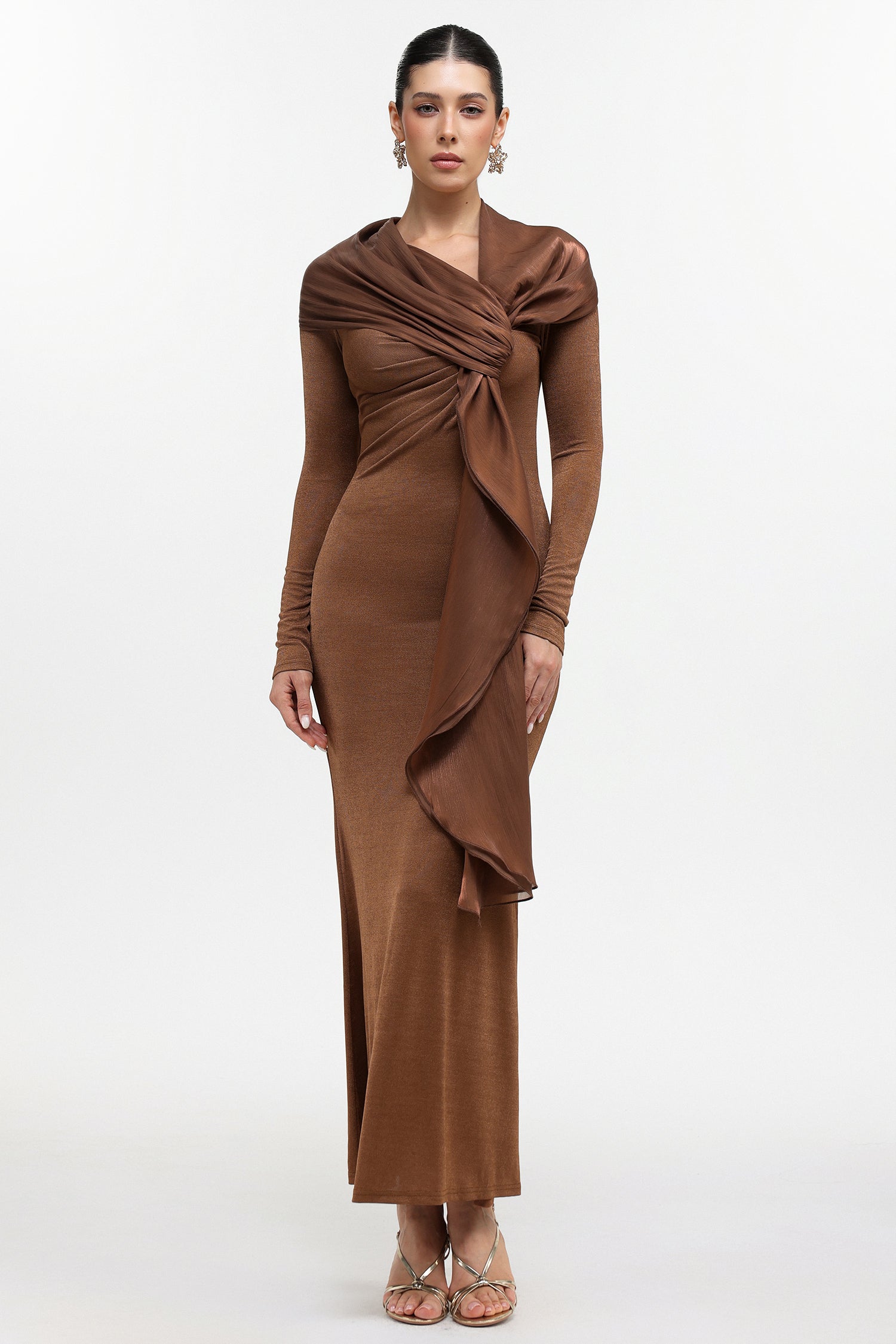 Niamh Elegant Contour Long Sleeve Sheen Scarf Knit Maxi Dress