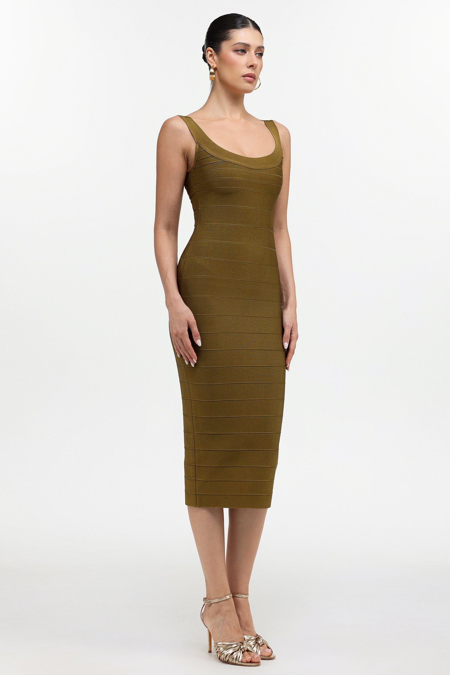 Geri Classic Contour Sleeveless Bandage Midi Dress