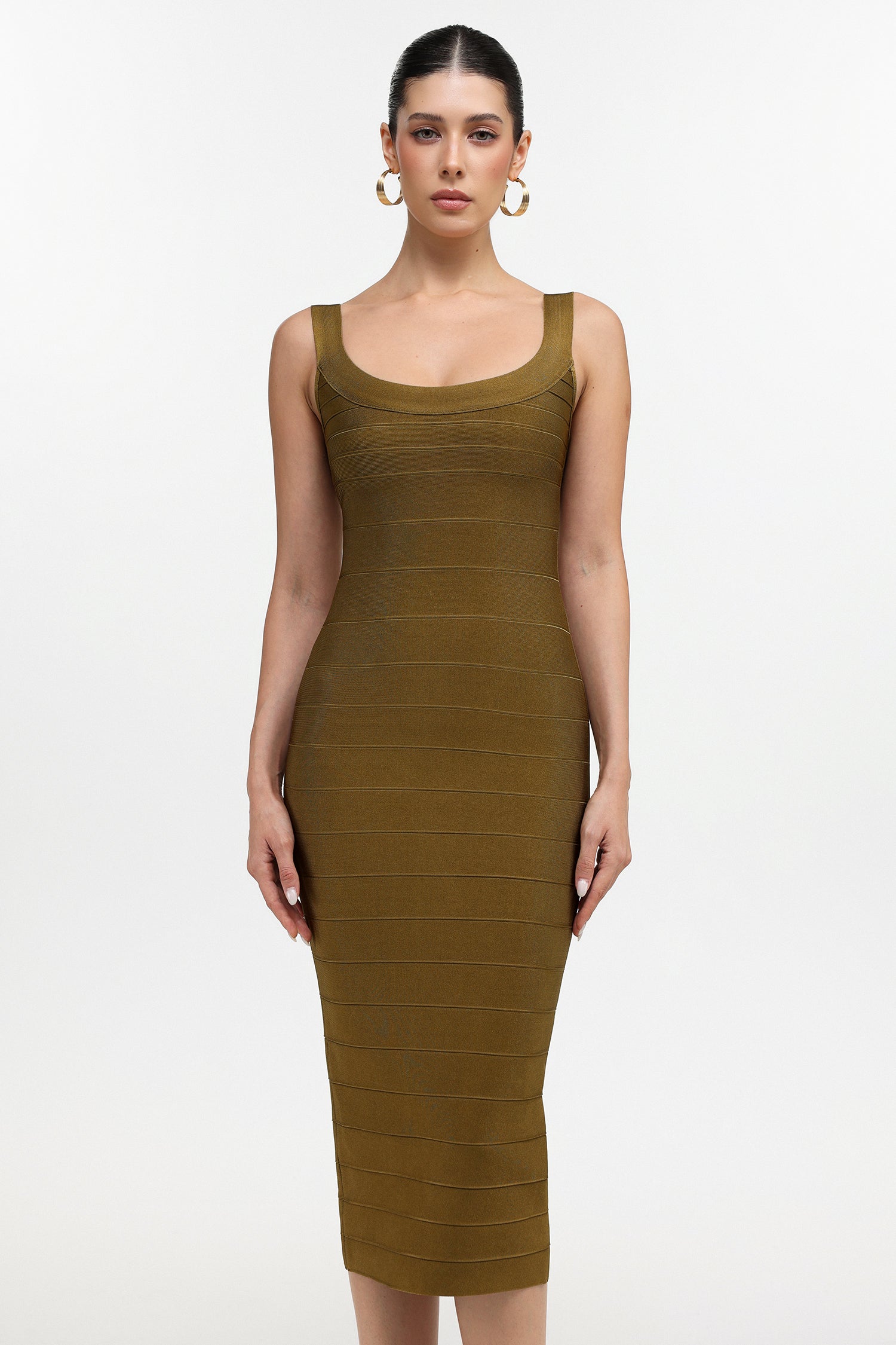 Geri Classic Contour Sleeveless Bandage Midi Dress