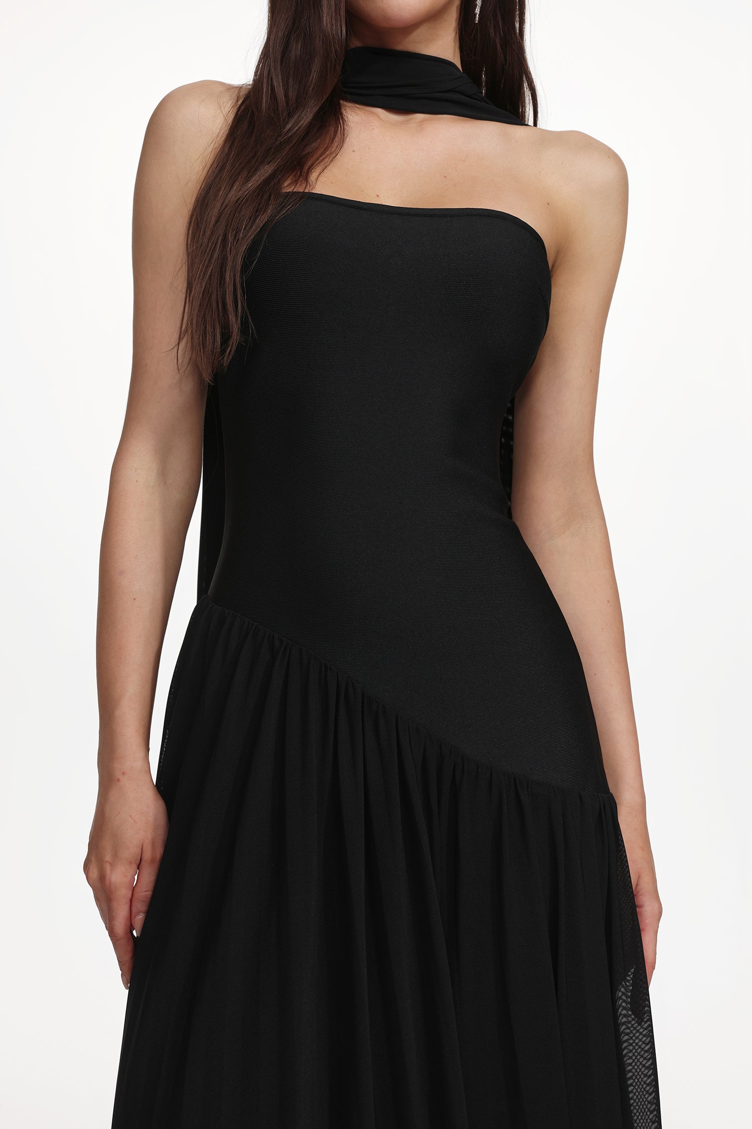 Veva Elegant Contour Strapless Scarf Ruched Bandage Maxi Dress