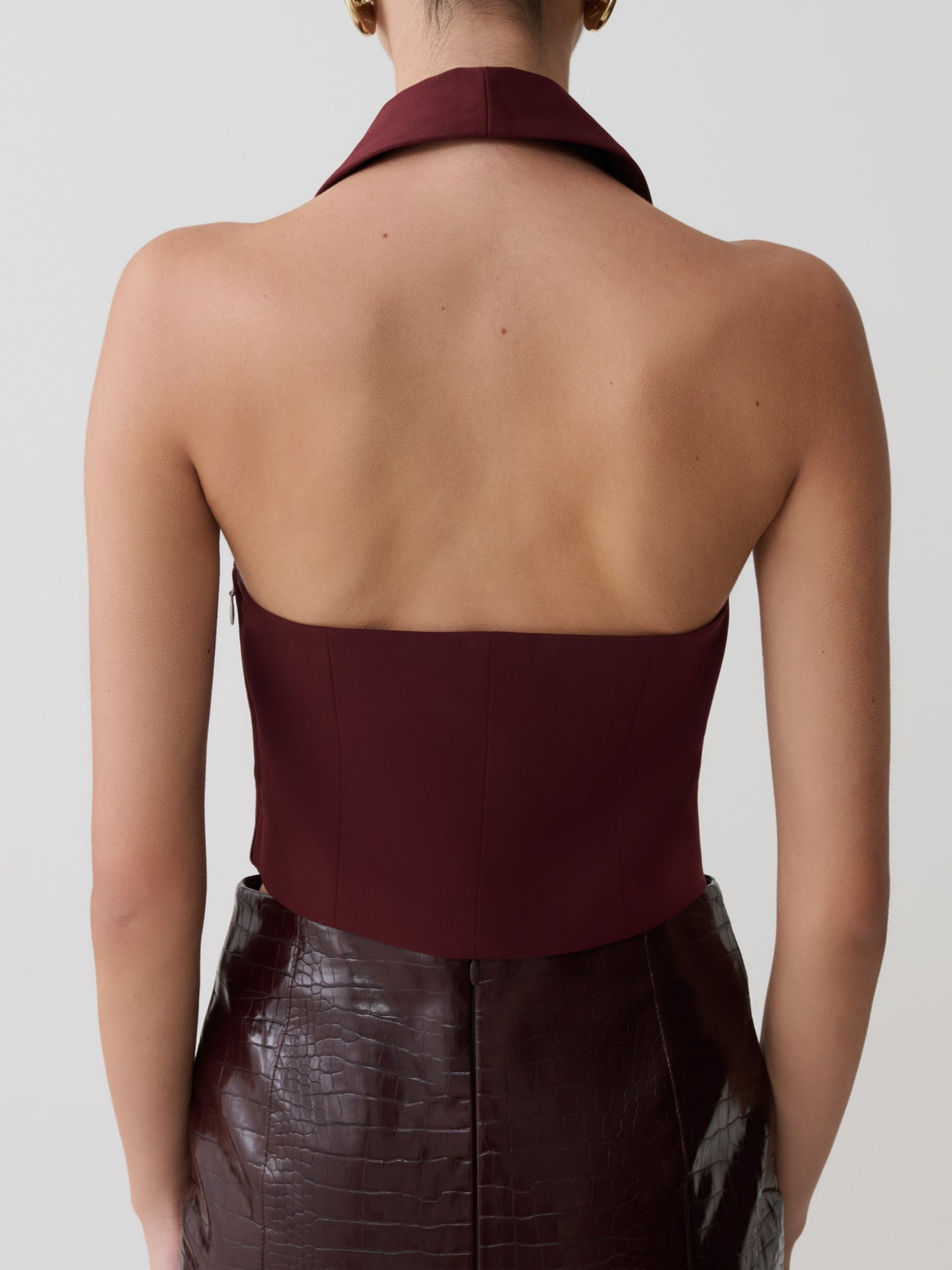 Collared Sleeveless Halter Top - Merlot