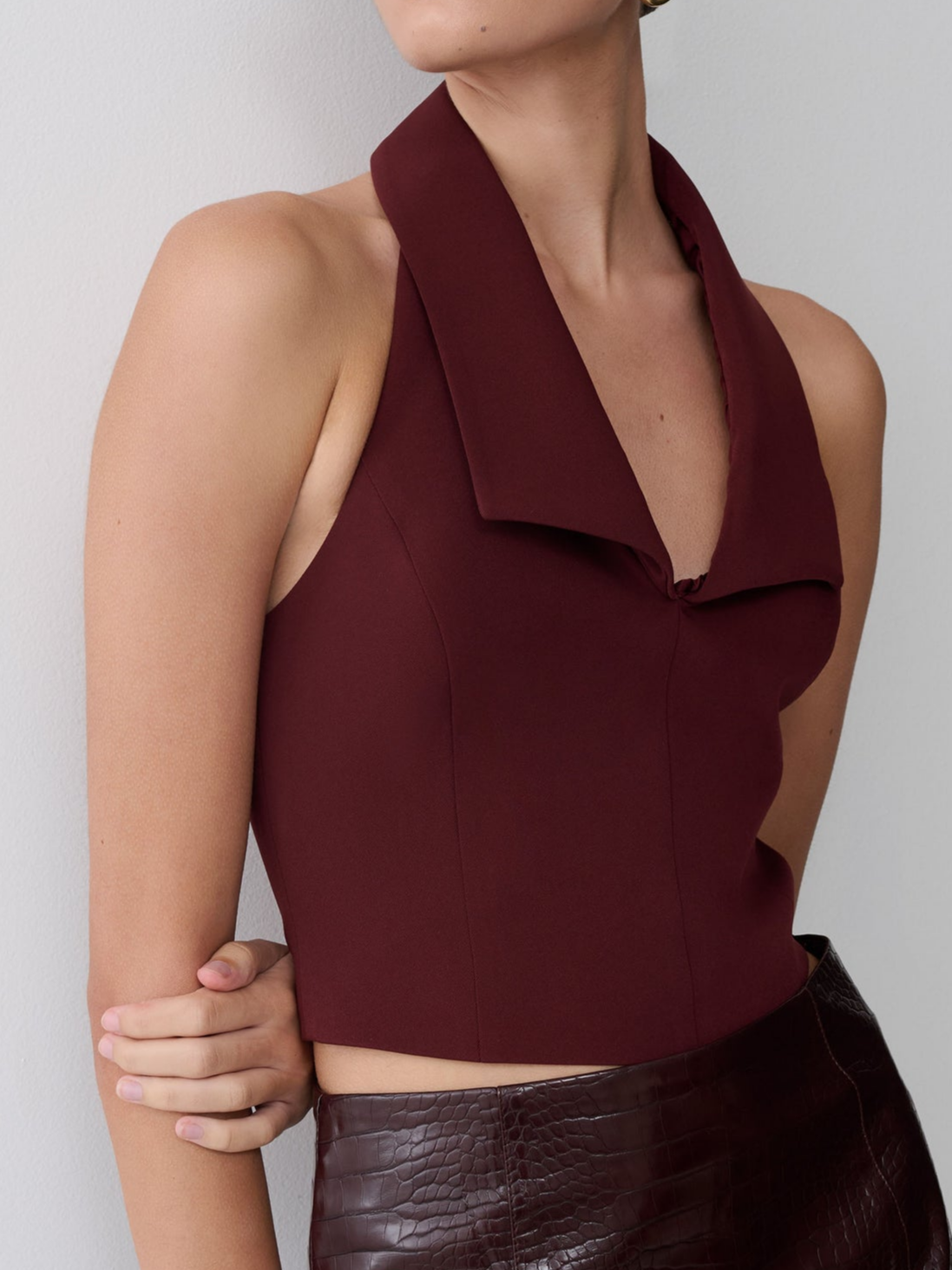 Collared Sleeveless Halter Top - Merlot