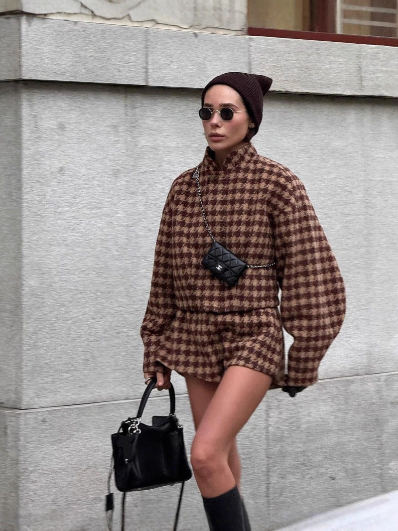 Autumn Street Retro Playful Houndstooth Set