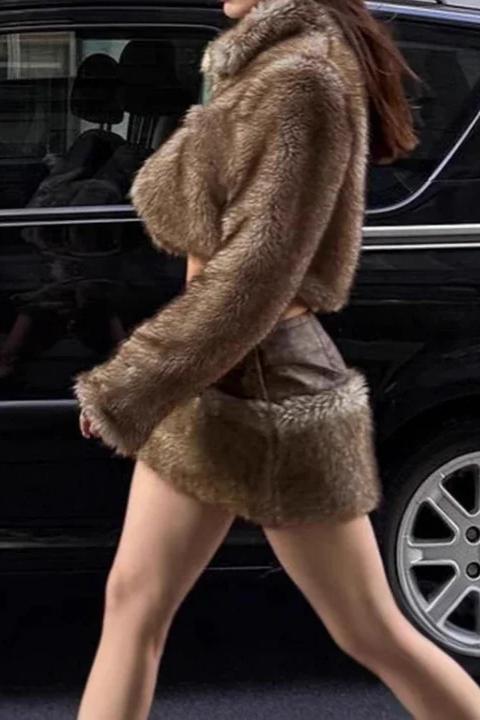 Nighttime Street Luxurious Charming Brown Furry Set