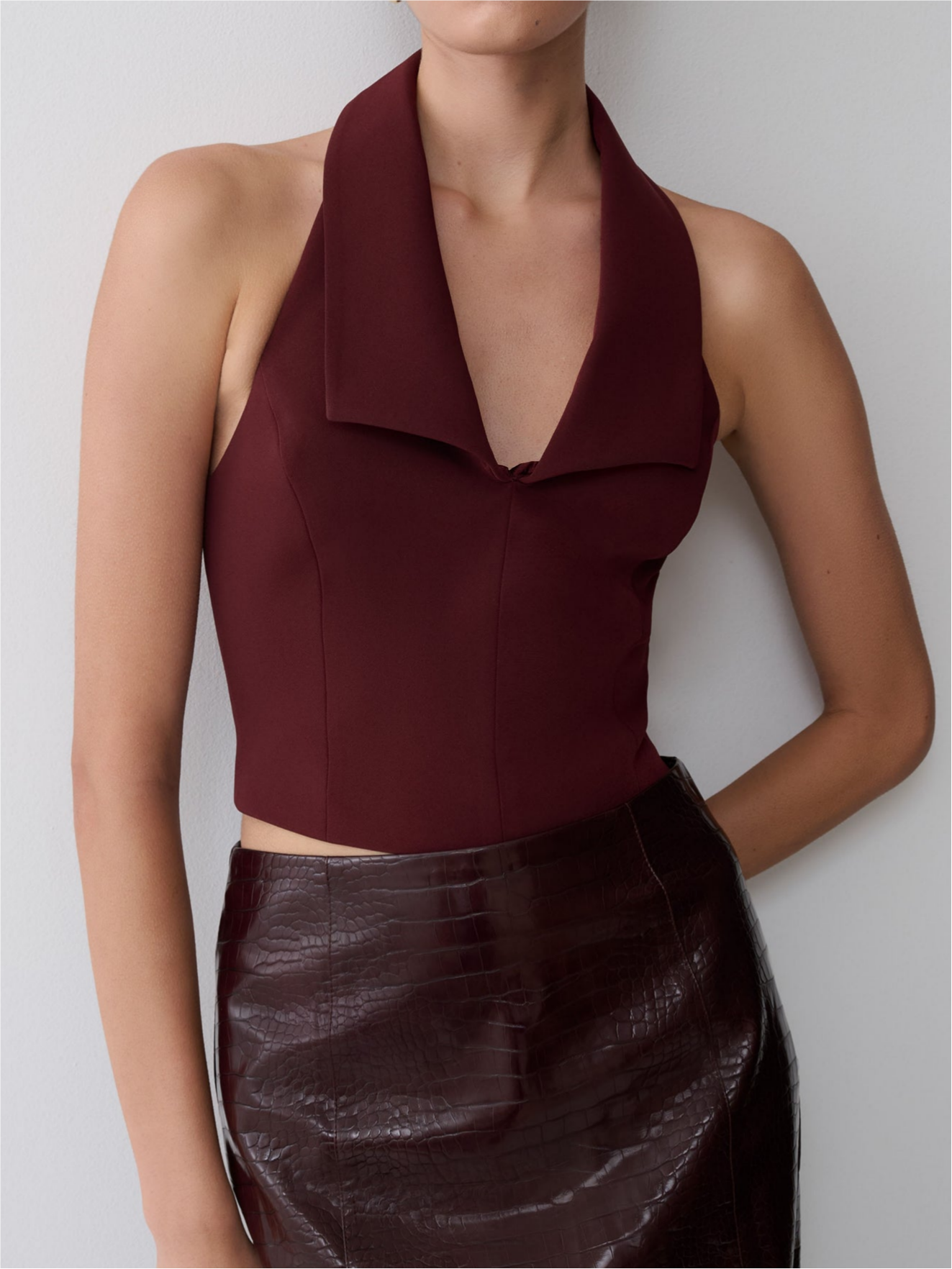 Collared Sleeveless Halter Top - Merlot