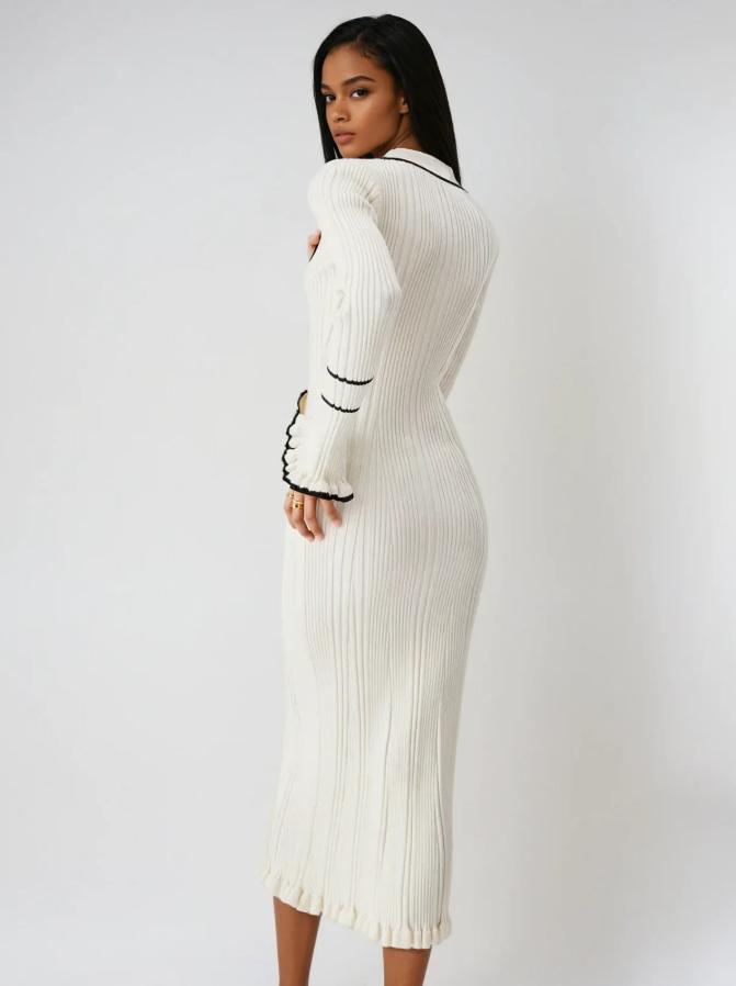Robe en tricot classique et élégante 